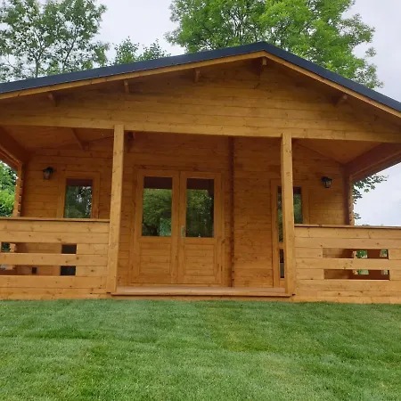 W Sadzie - Gosciniec Lech Dom wakacyjny *